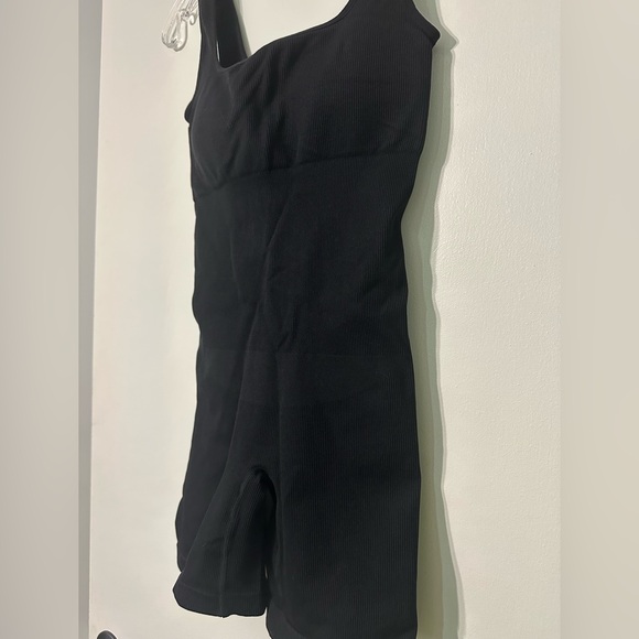 Tank and Shorts Women’s Medium Black Bodysuit - Picture 2 of 4
